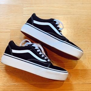 Black Platform Vans